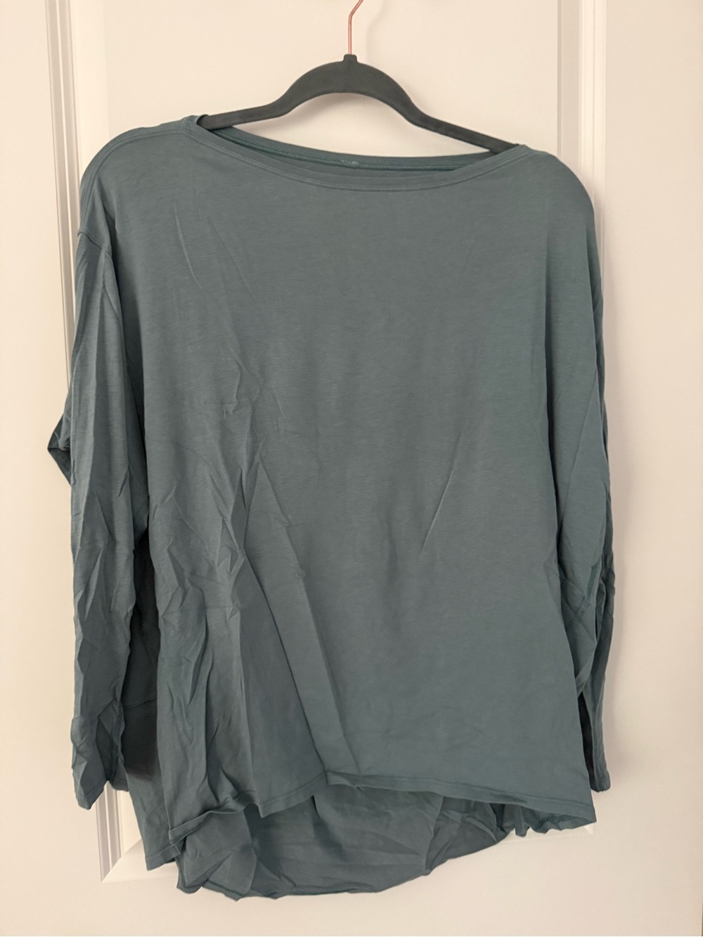 Womens green Lululemon Long Sleeve Relaxed Tee
